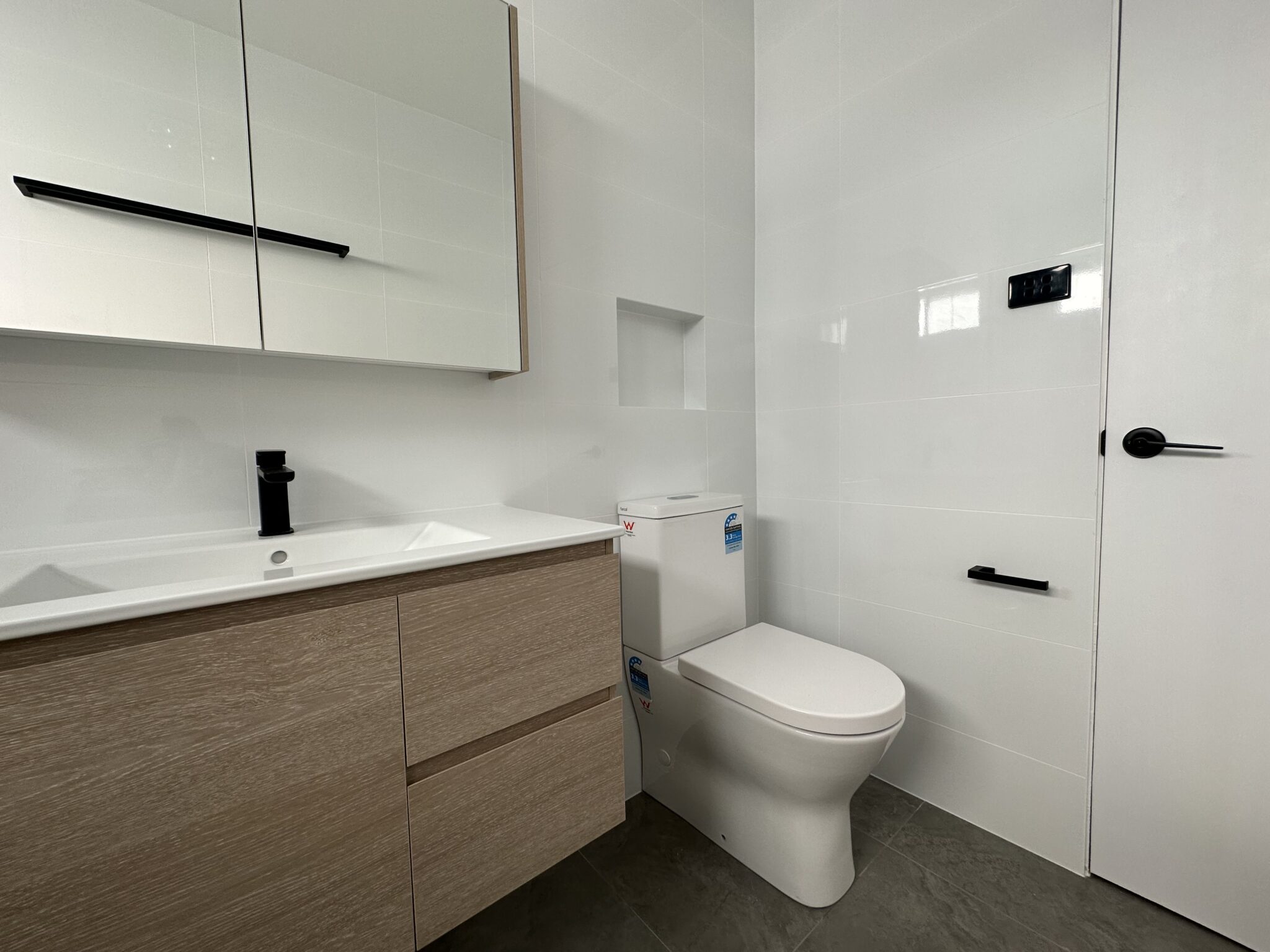 bathroom renovation goulburn